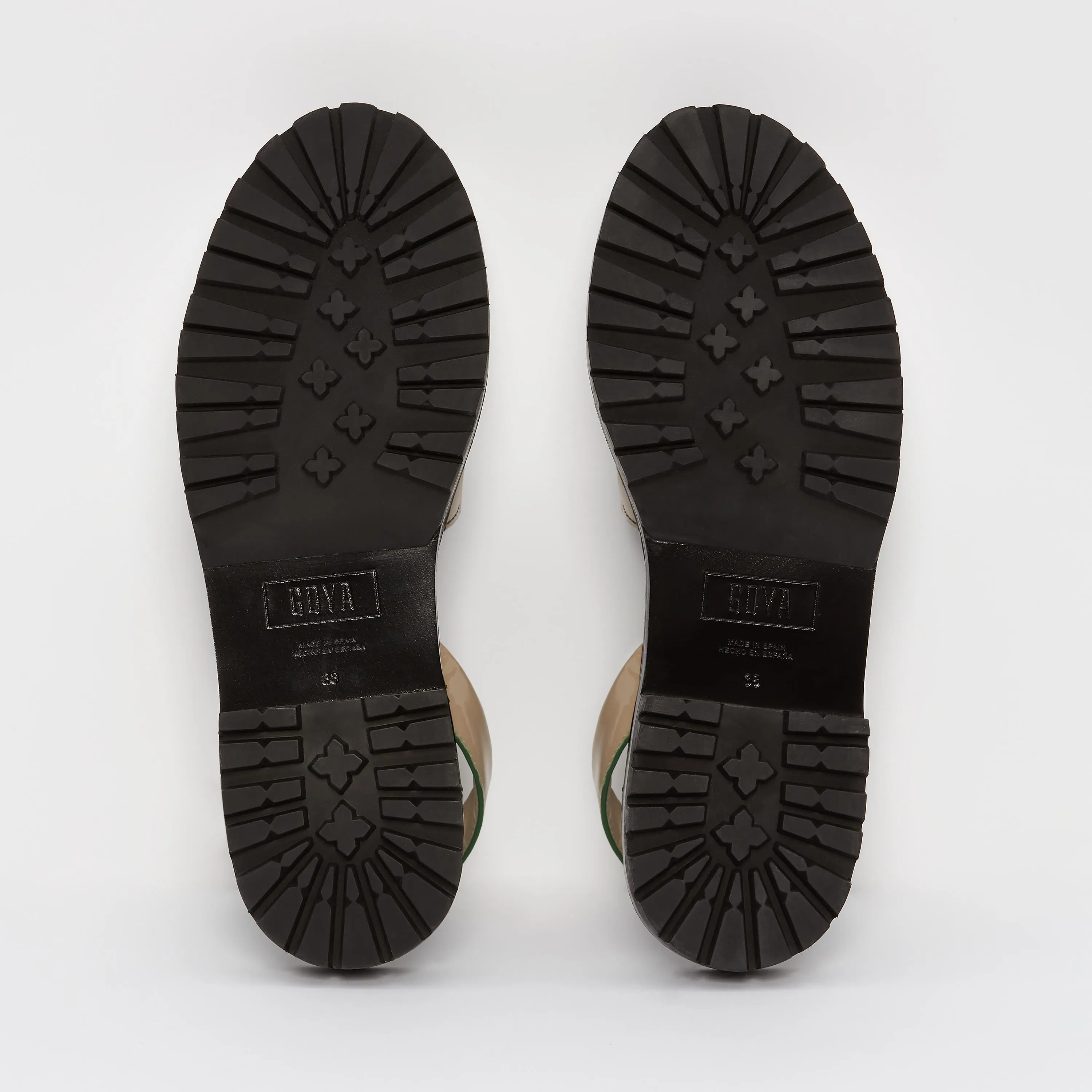 | OFFER | Clay Patent Leather Goya Slide
