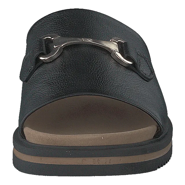82.863.57 Black