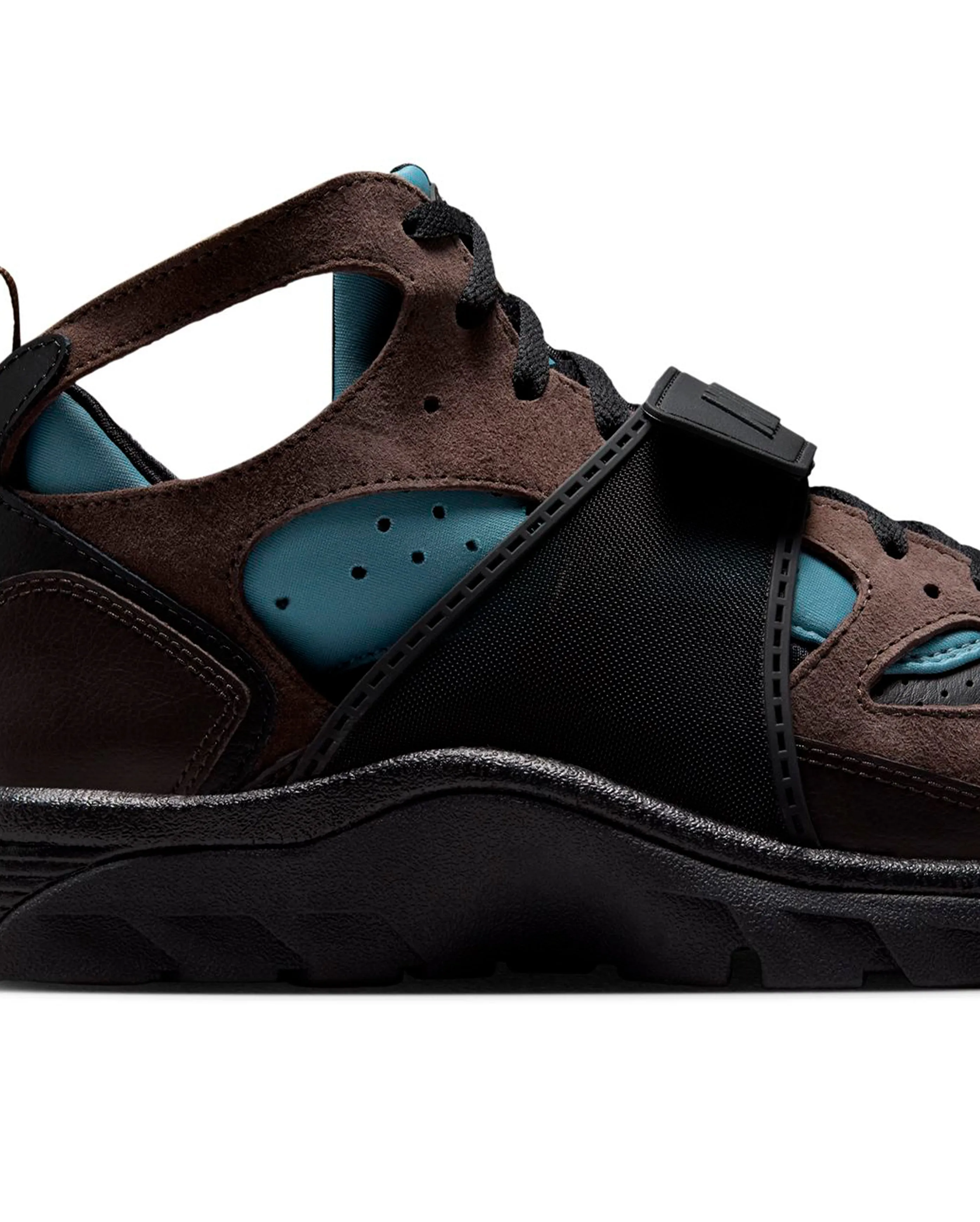 Air Trainer Huarache Black Baroque Brown
