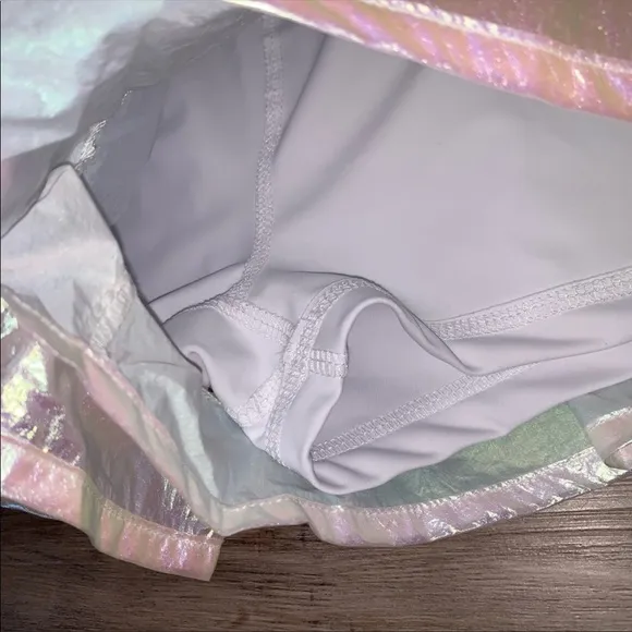 ALALA Etoile Iridescent Opal High Rise Running Athletic Shorts NEW Small