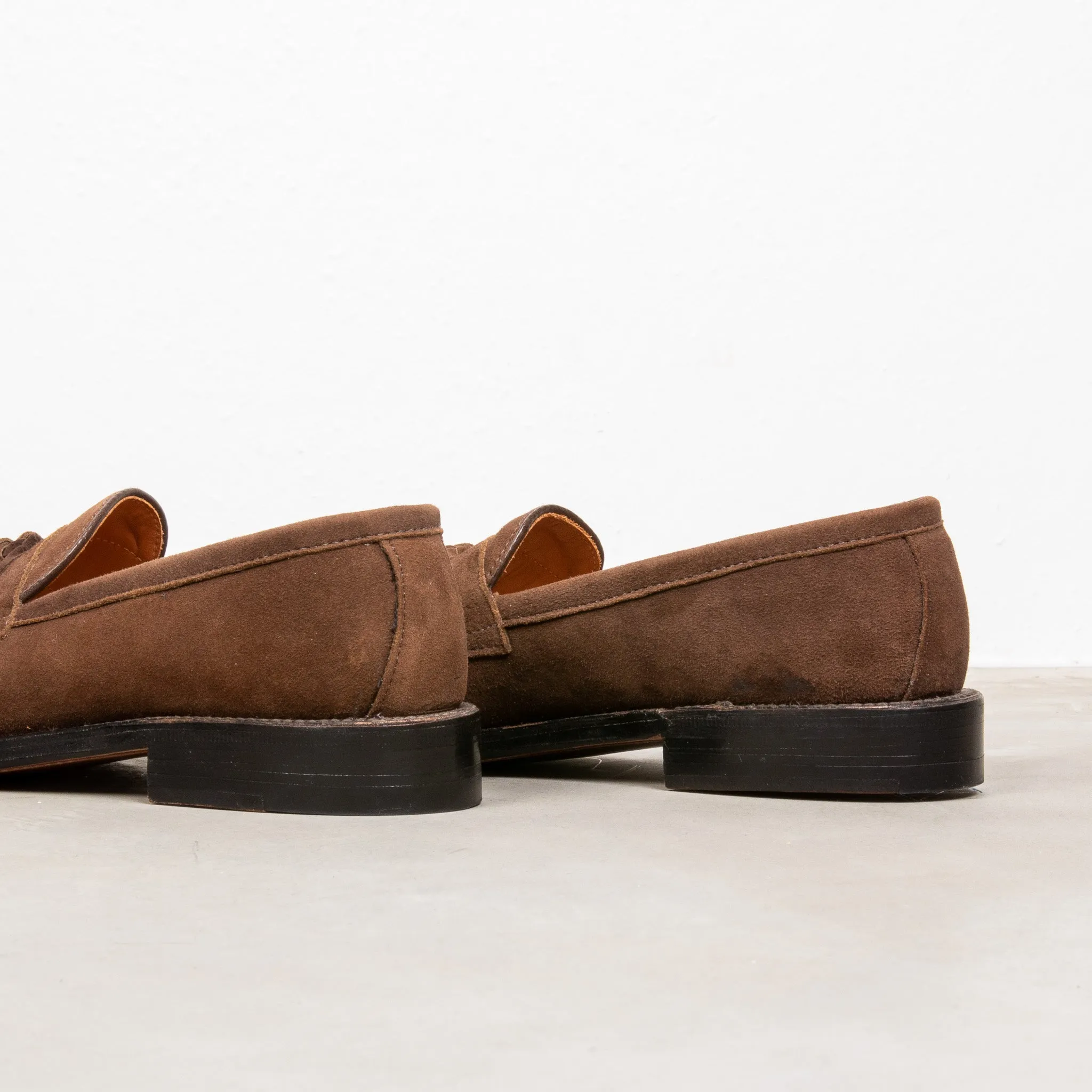 Alden  x Frans Boone Tassel loafer Mocha Kid suede