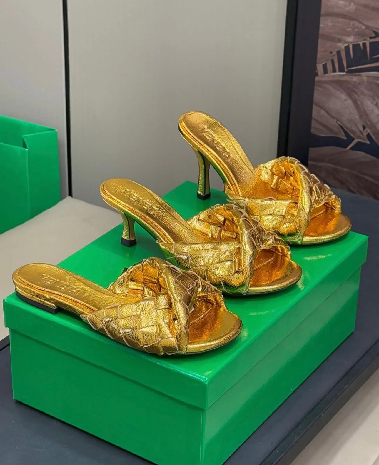 Blink Flat Mules