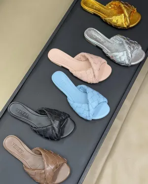 Blink Flat Mules