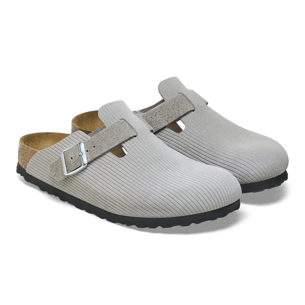 Boston Suede Embossed