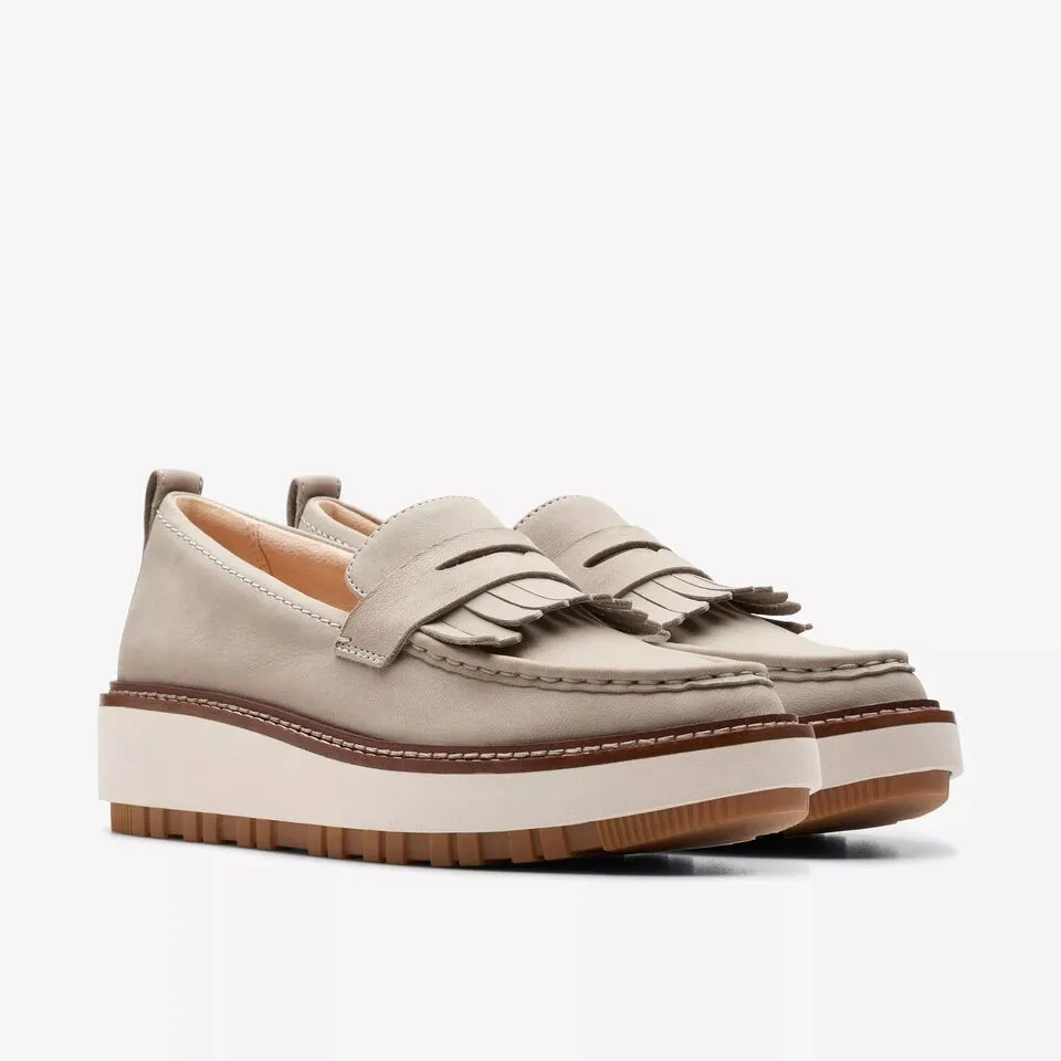 Clarks Women's Orianna W Loafer Shoes