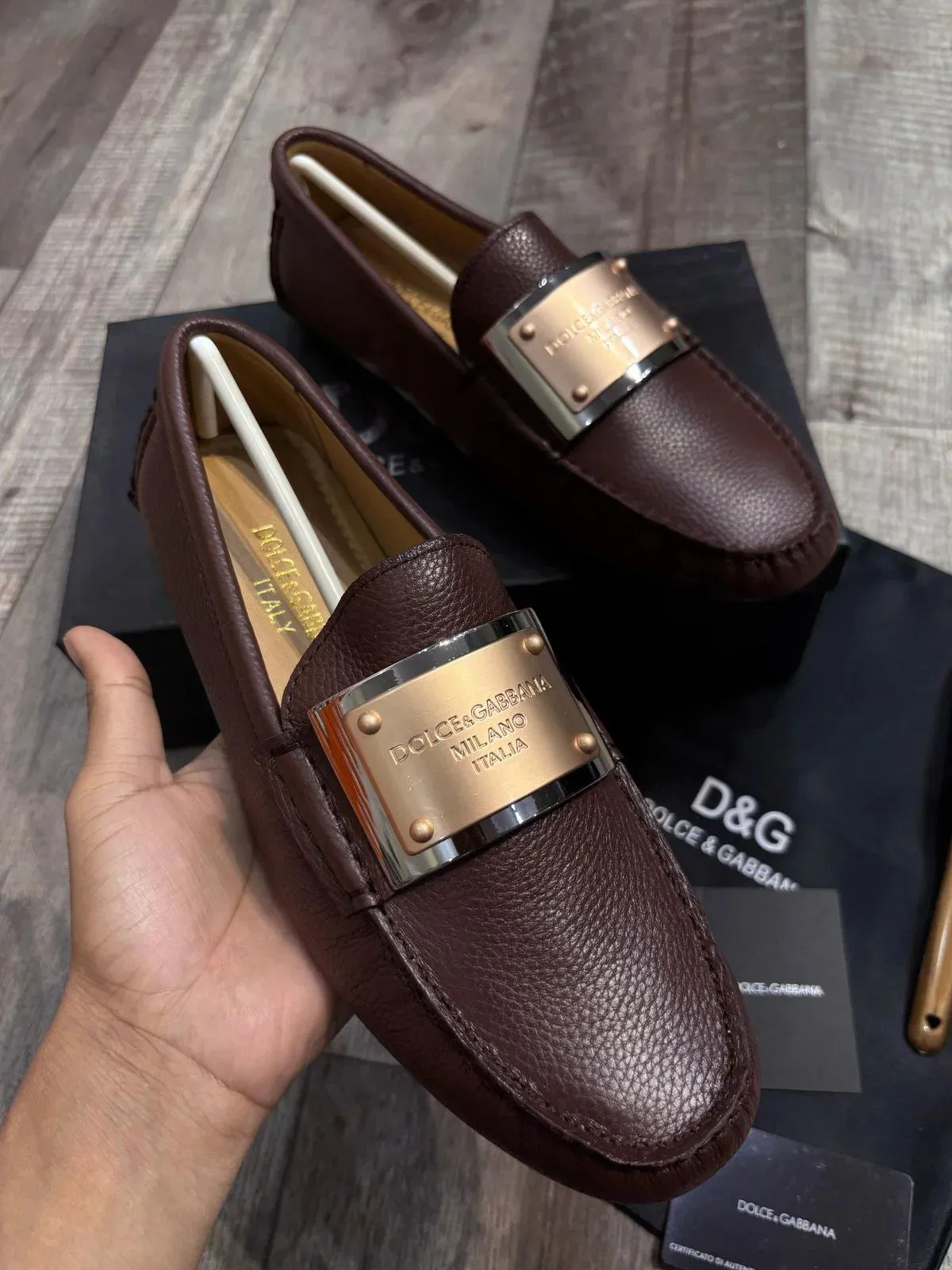 DOLCE & GABBANA || Brown Leather Loafer With Metal Logo