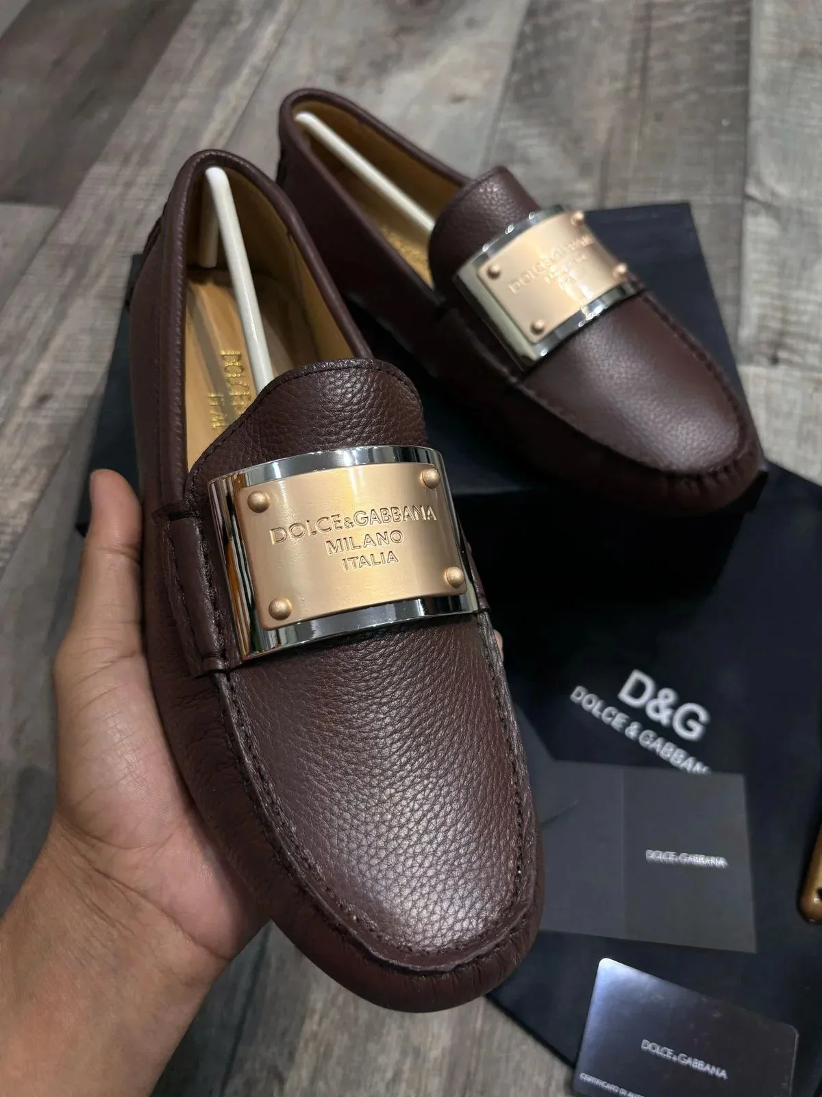DOLCE & GABBANA || Brown Leather Loafer With Metal Logo