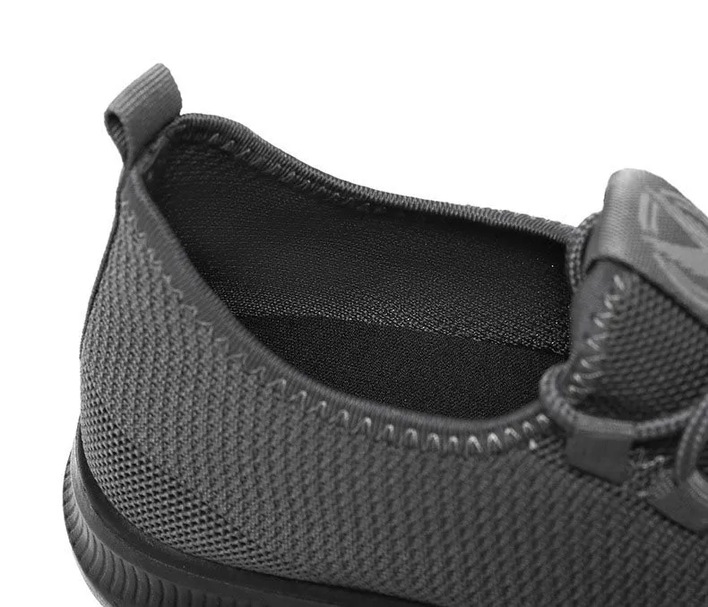 Durable Breathable Sporty Non-slip Running Sneakers