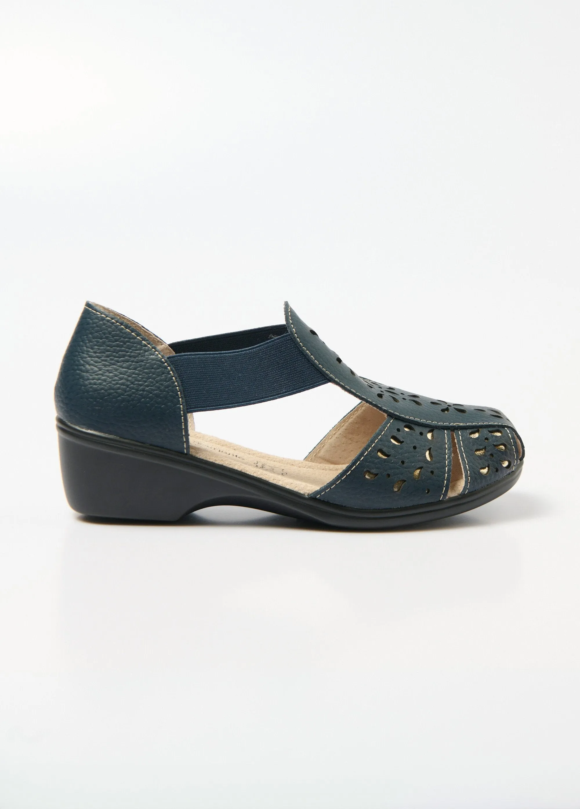 Elasticated comfort width sandals
