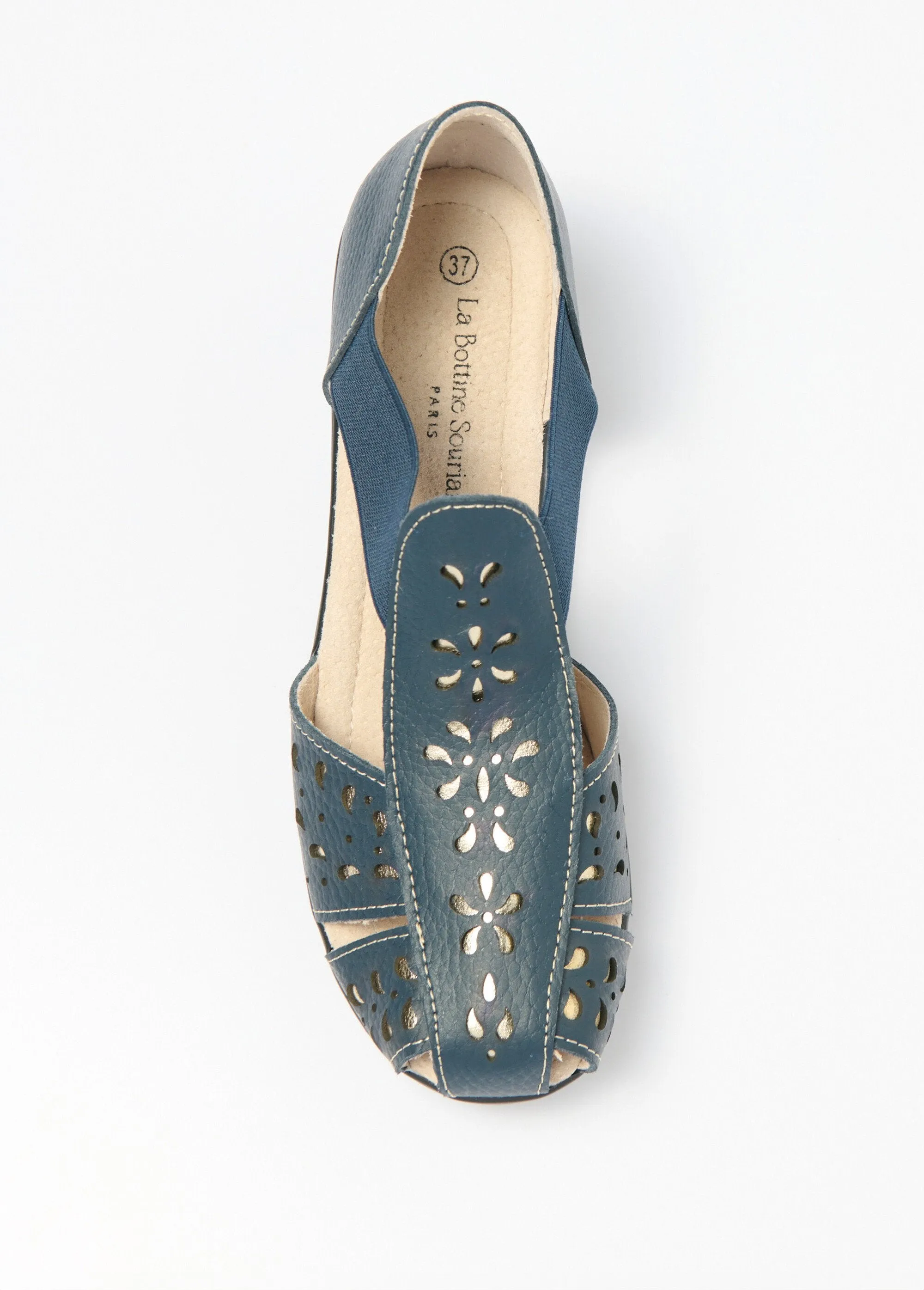 Elasticated comfort width sandals