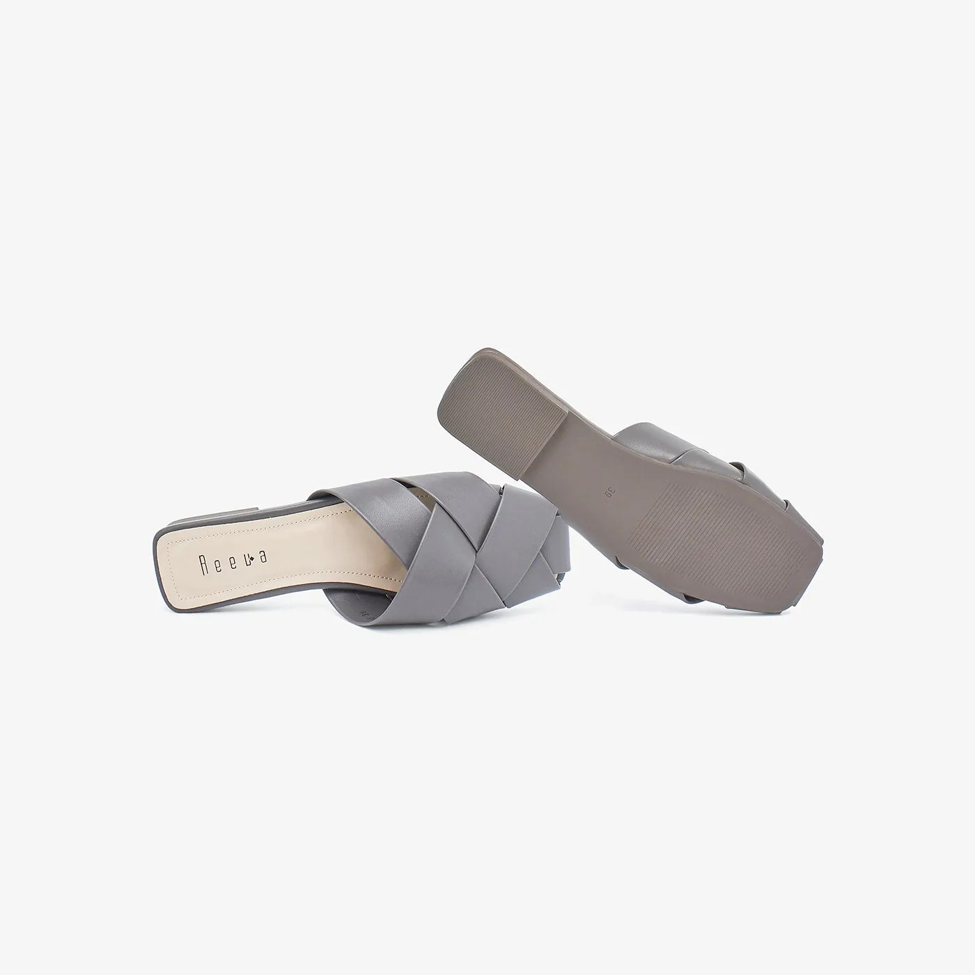 Flat Ladies Chappals