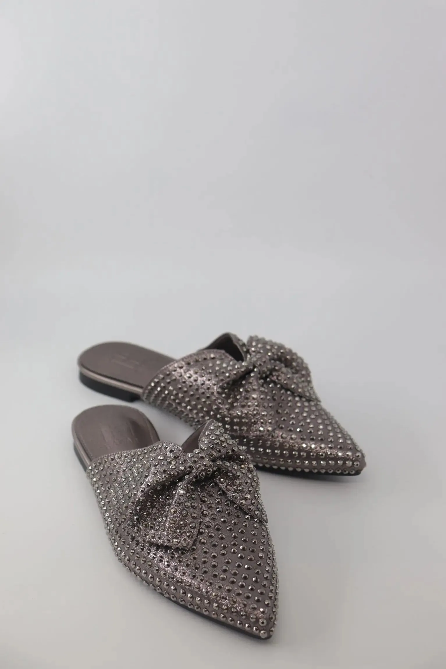 Flat Mule