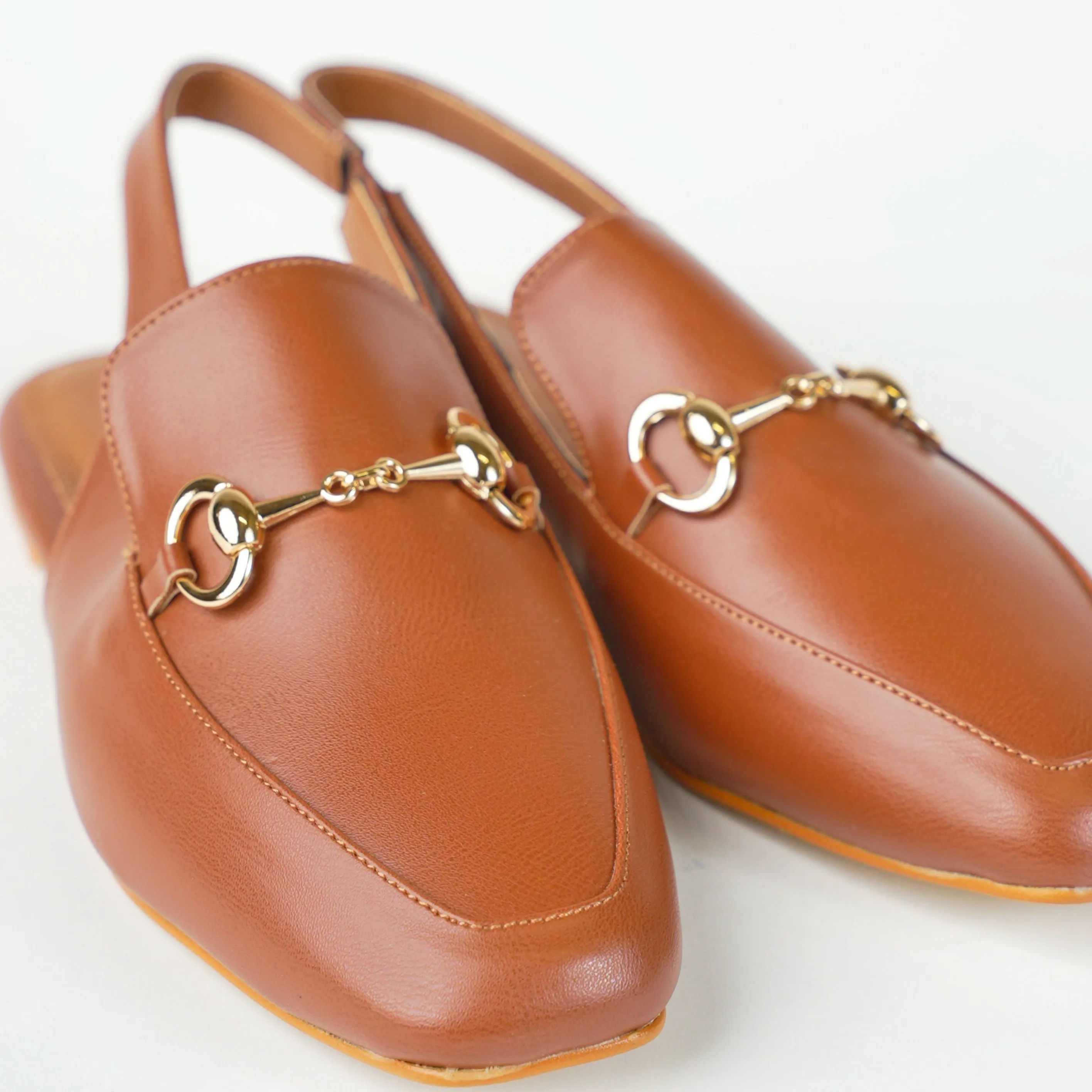 Flat Mule