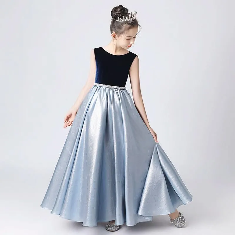 Girls' Velvet Gown The Dreamy Elegant Dress A Perfect Blend of Shine and Elegance A Princess-Style Gown
