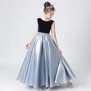 Girls' Velvet Gown The Dreamy Elegant Dress A Perfect Blend of Shine and Elegance A Princess-Style Gown