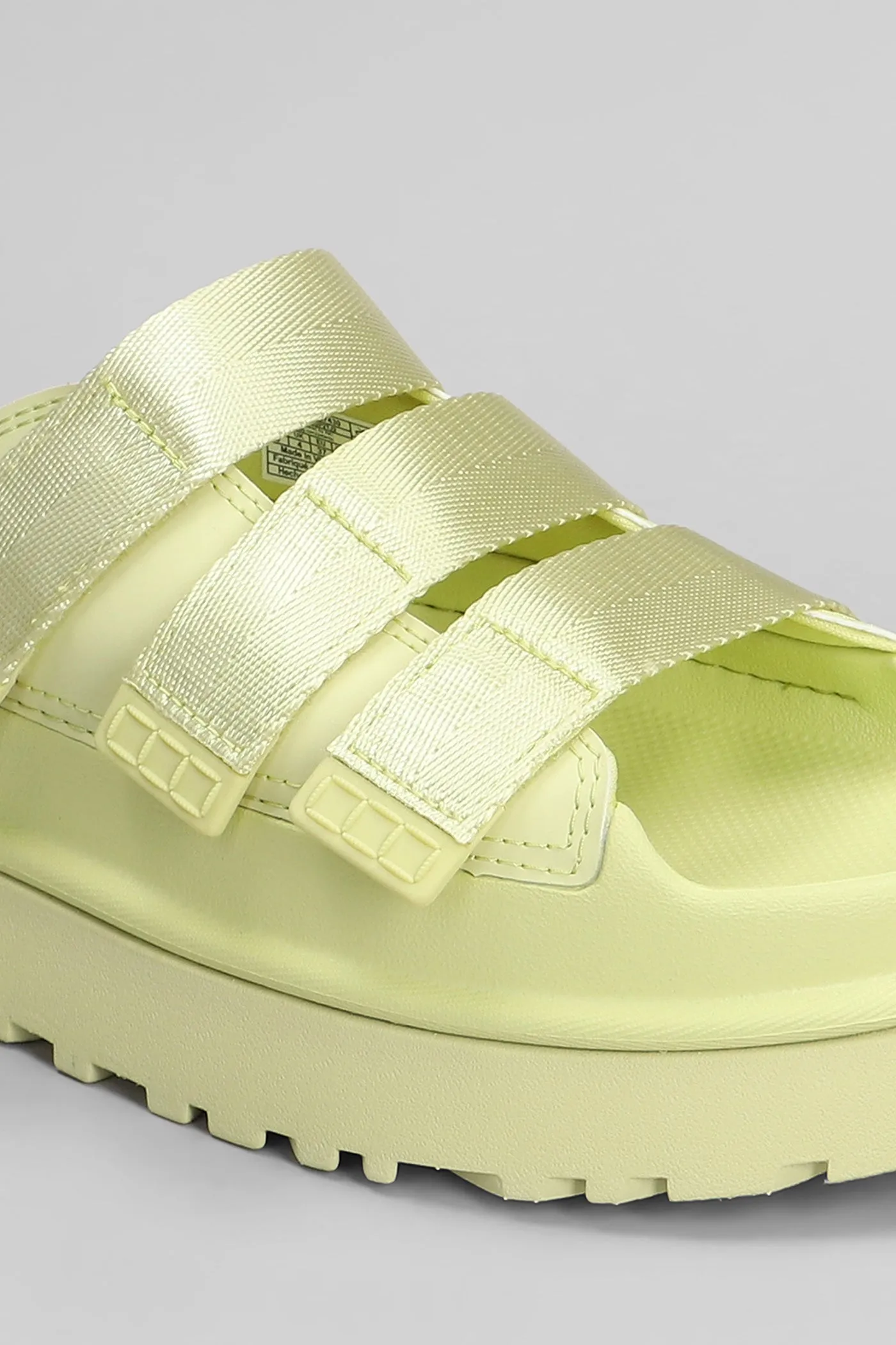 Goldenglow Slide Slipper-Mule in green rubber/plasic