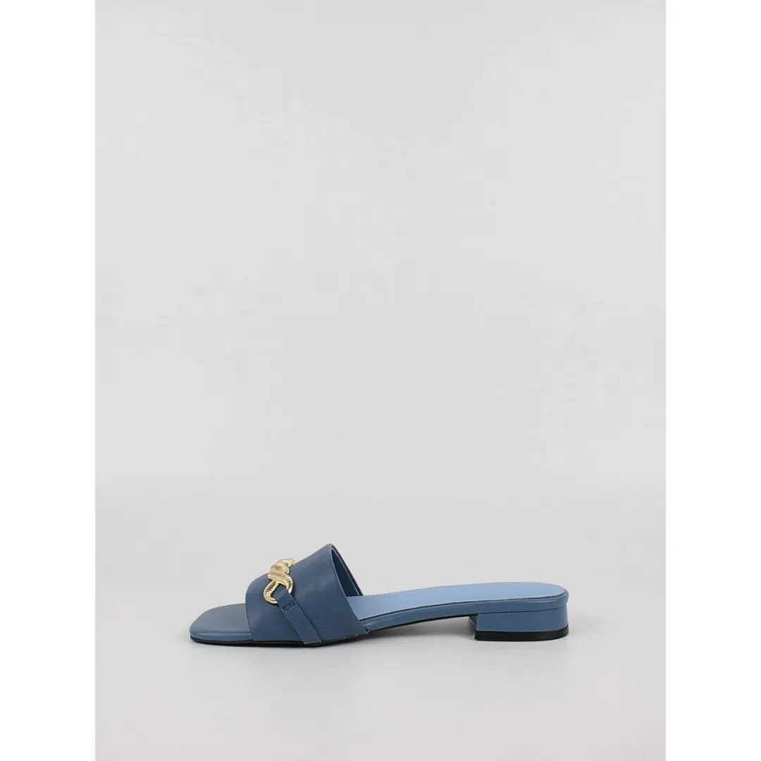 H Chain Feminine Flat Sandal