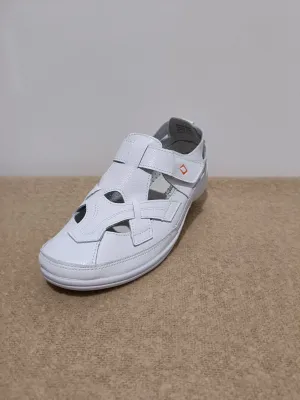 Jackie Bowl Shoe
