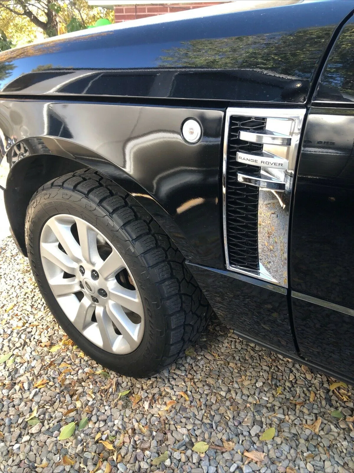 Land Rover Range Rover L322 Side Fender Grilles