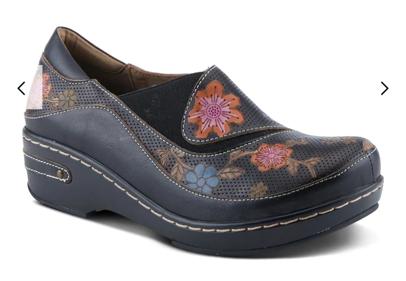 L'Artiste Burbank Flower Clogs