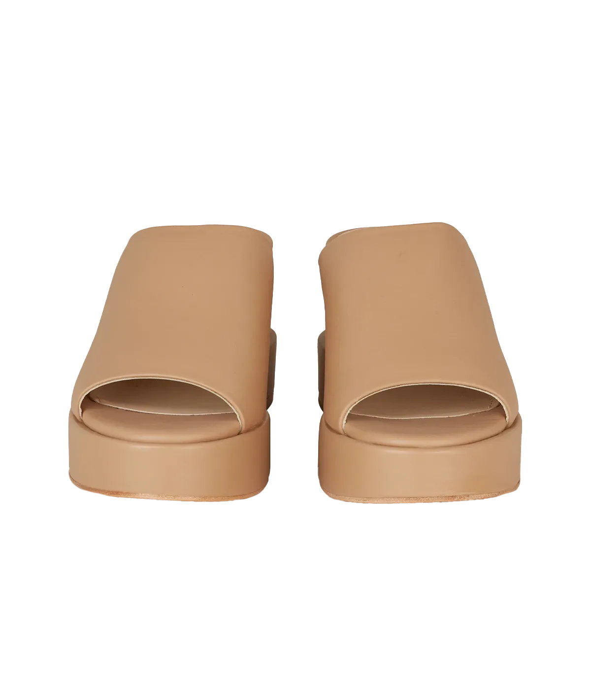 Marit Wedge in Nocciola
