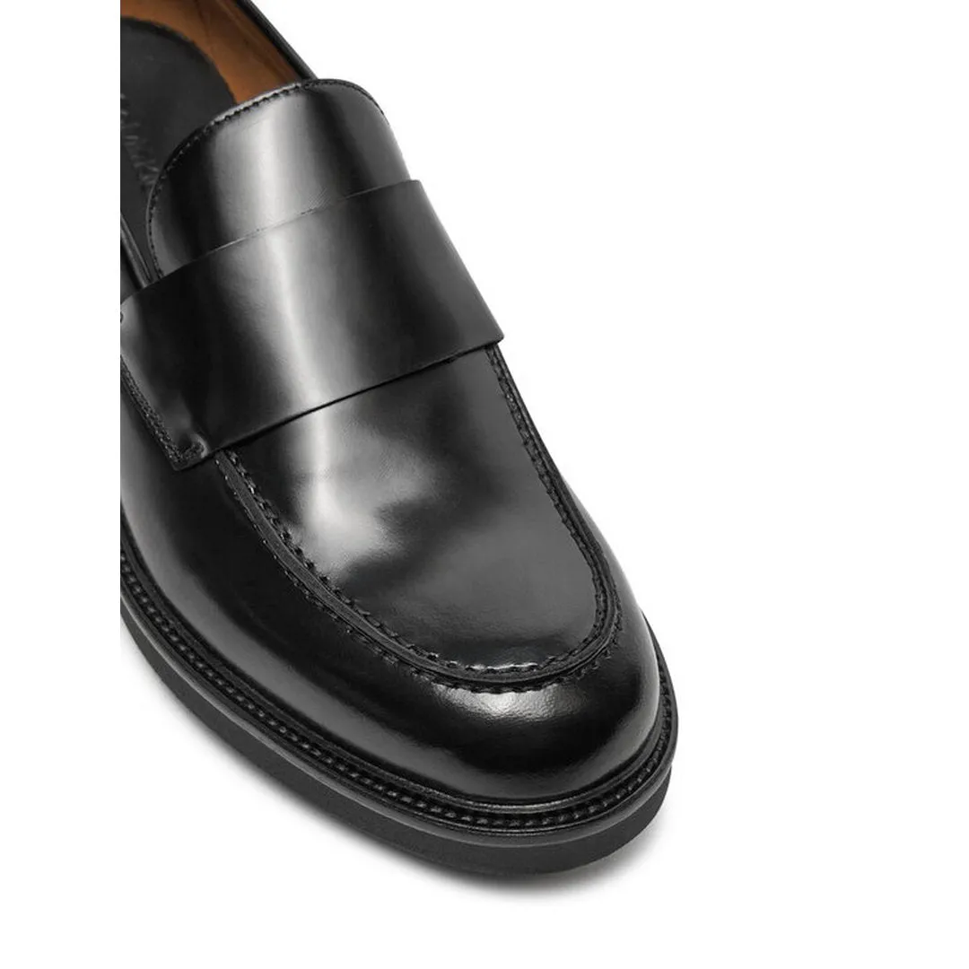 Moccasin W/ Band