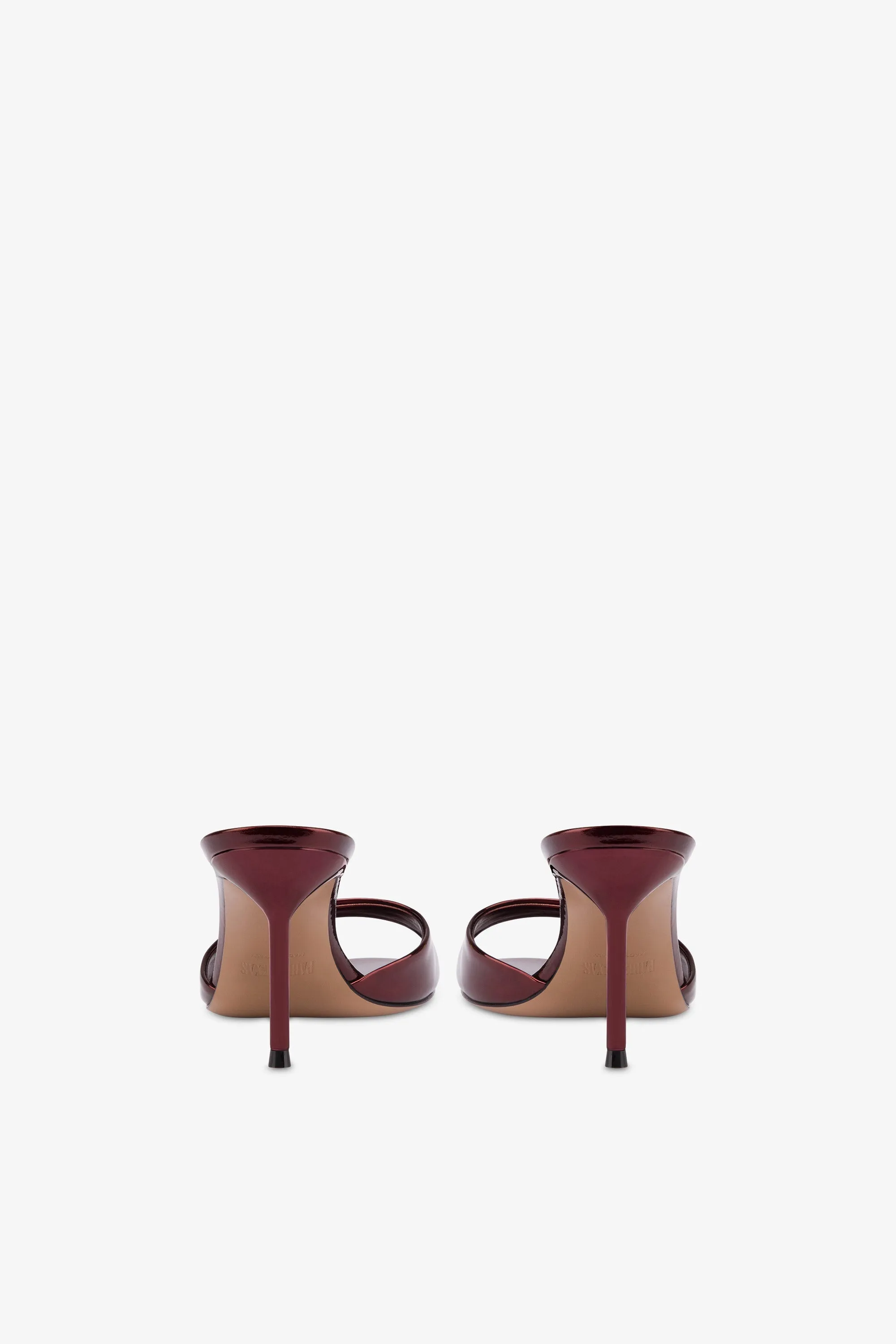 Mules in maroon mirror-effect leather
