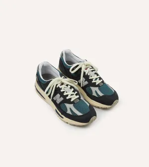 New Balance Navy 'Vintage Sport' Made in UK 991v2 Trainers