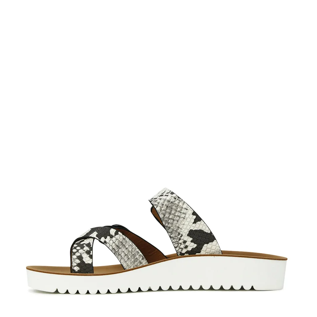NIN DOUBLE STRAP SANDAL