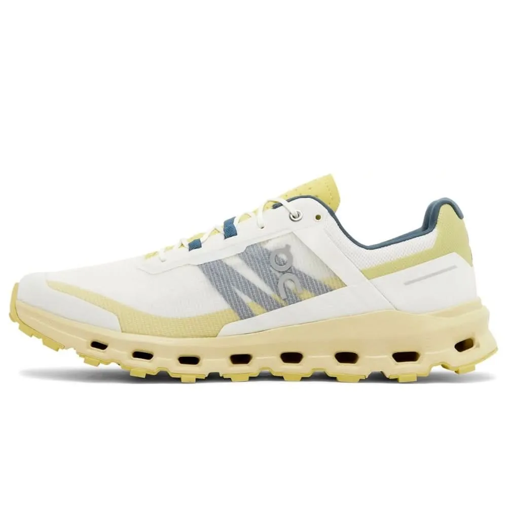 On Cloudvista 'Ivory Endive'