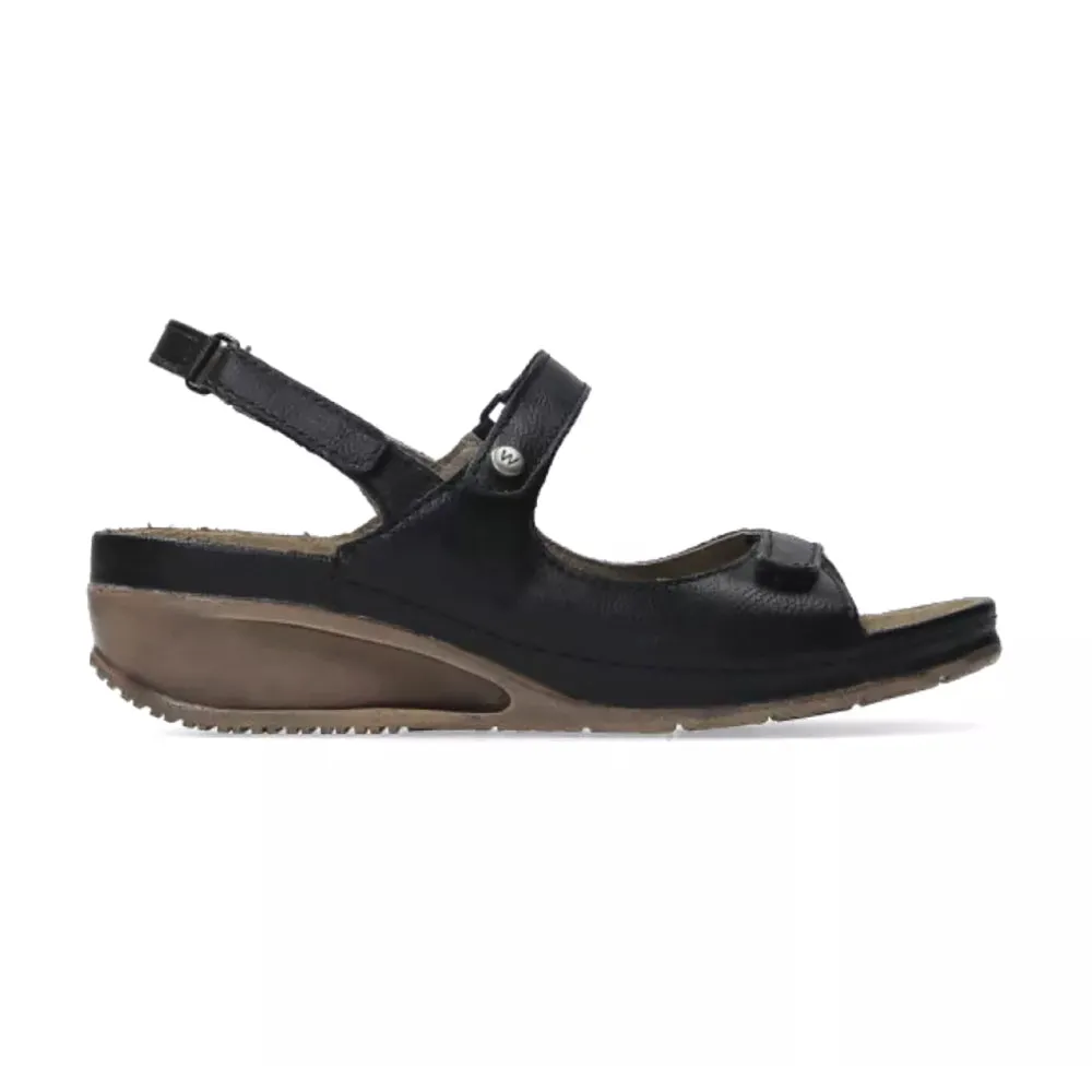 Pica Sandals