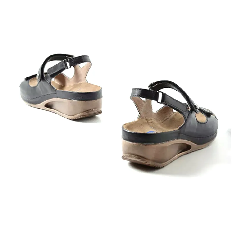 Pica Sandals