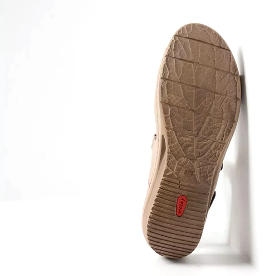 Pica Sandals