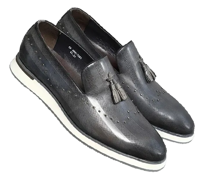 REBEL LOAFERS
