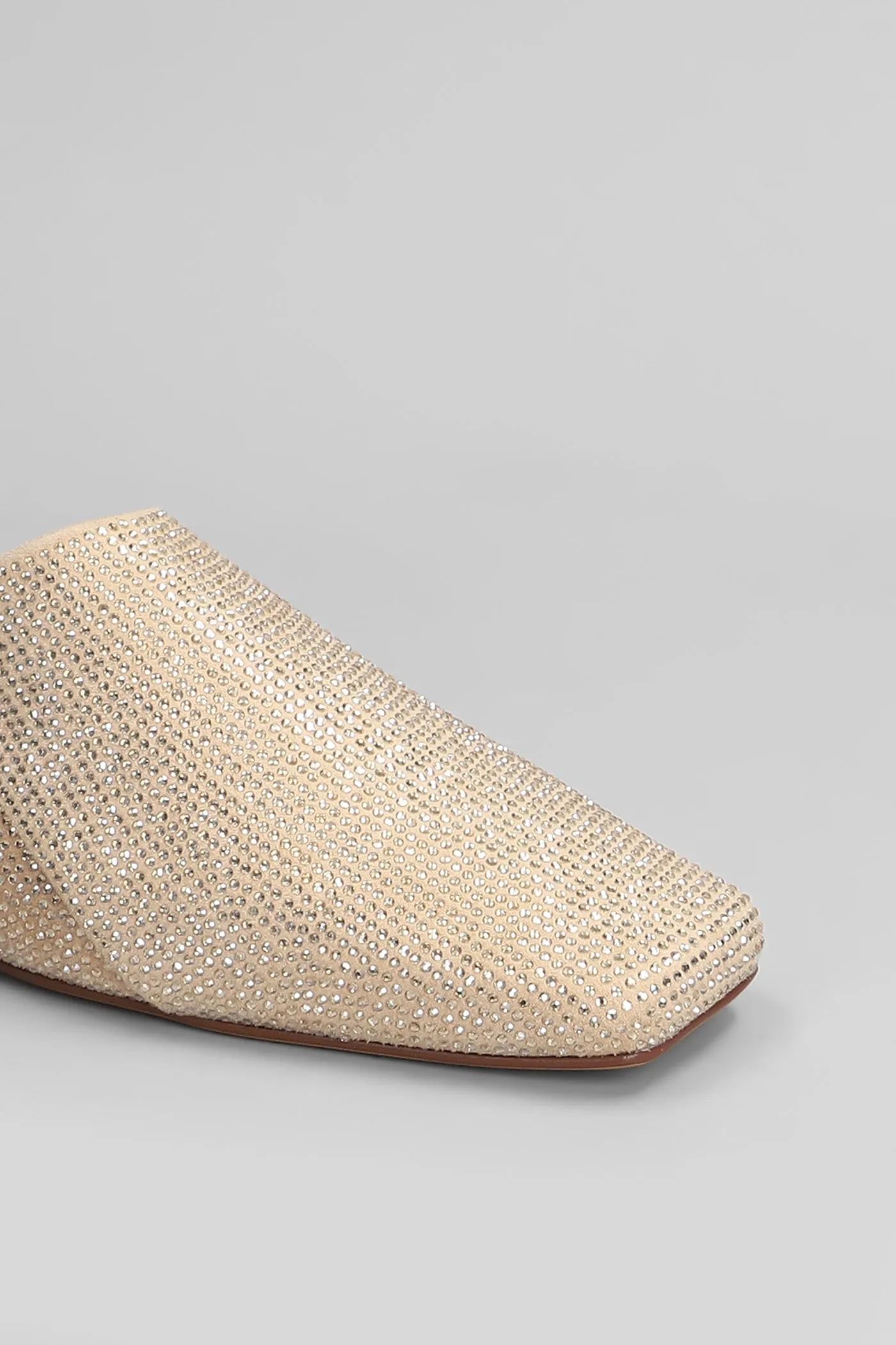 Roberta Slipper-Mule in powder suede