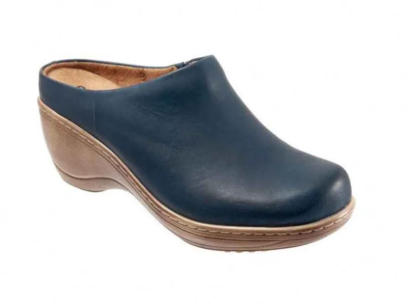 Softwalk Madison - Women's Clog