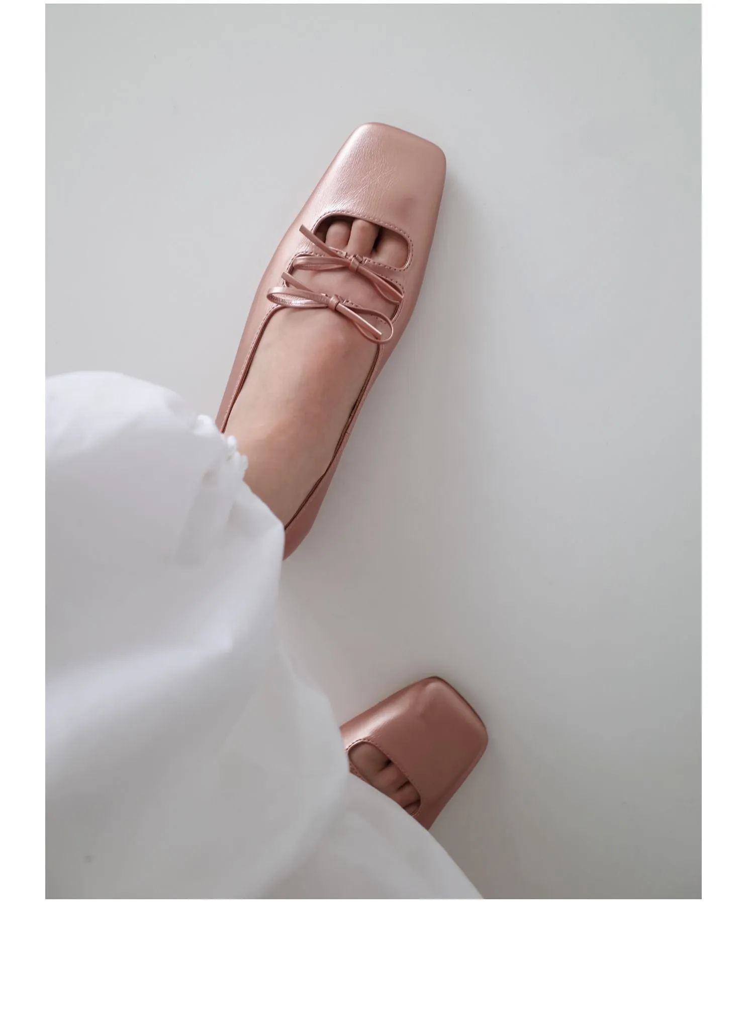 Square-Toe Bow Detail Ballet Flats