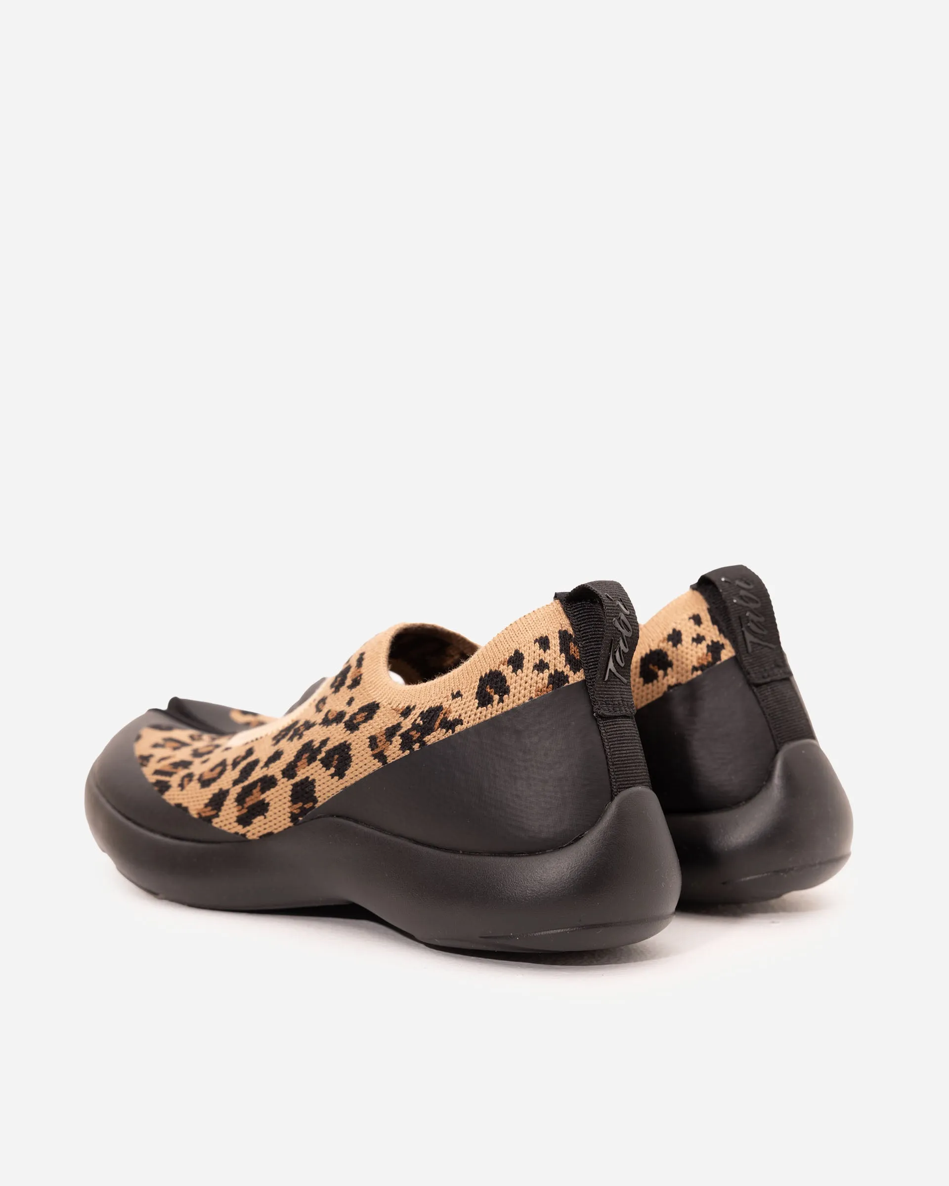 Tabi Sandal