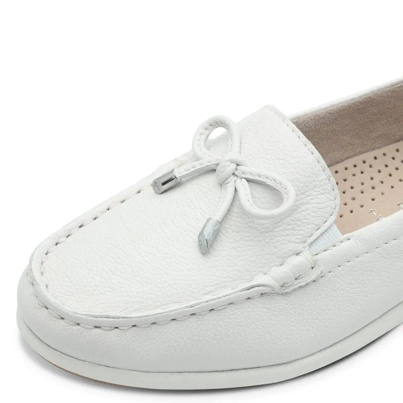 Tamaris Womens White Comfort Loafer 8-84600-44