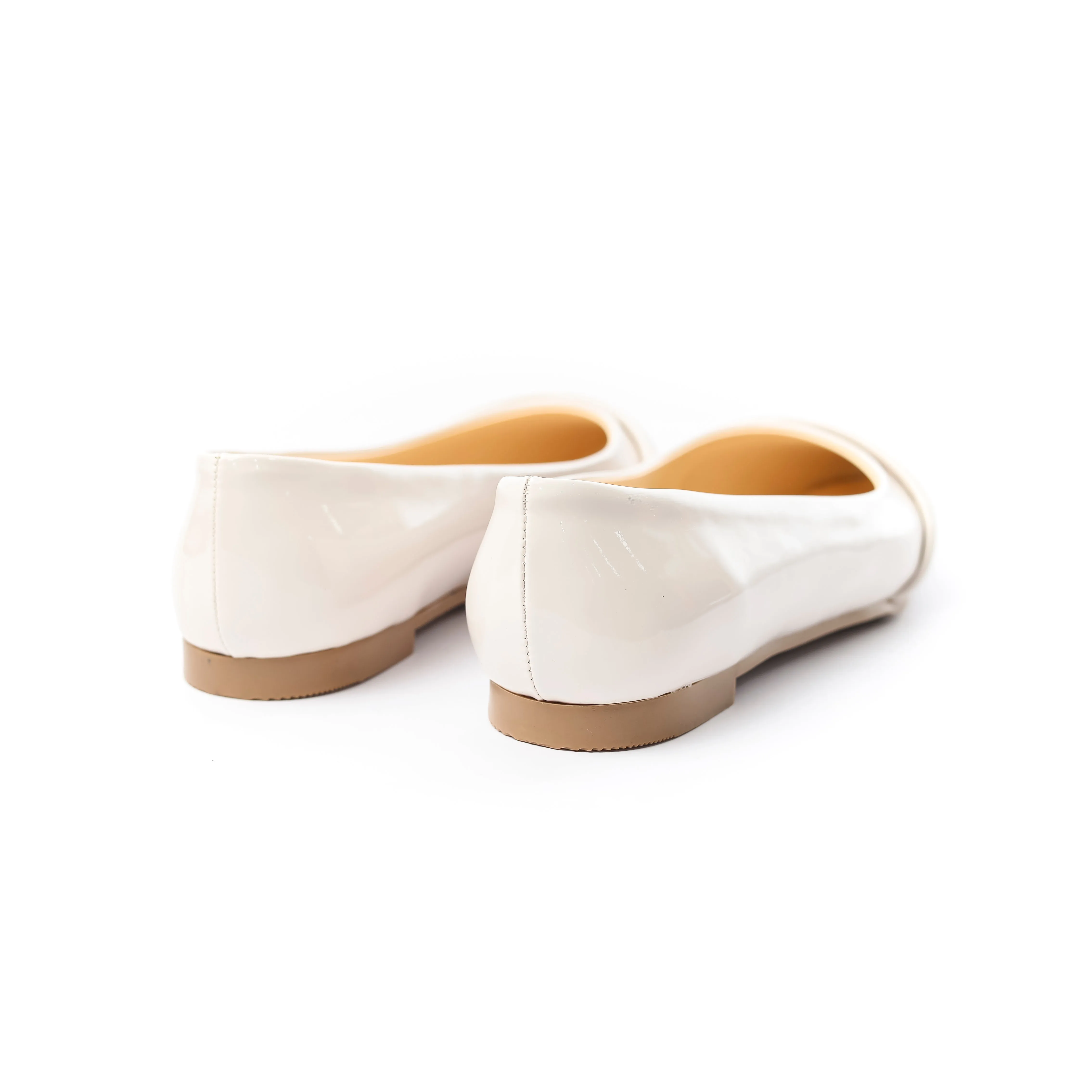 Timeless Pointed Flats