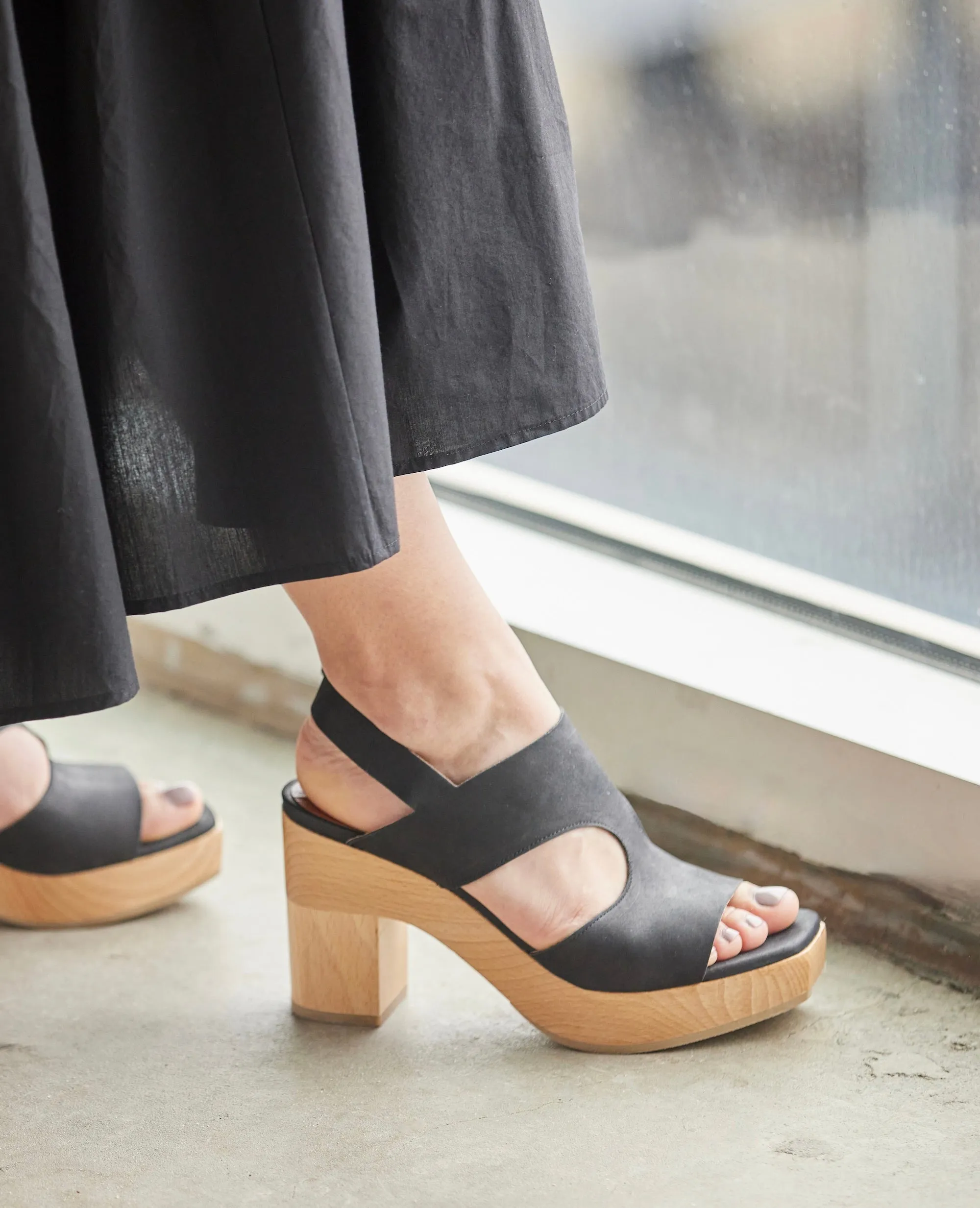 Vicky Clog