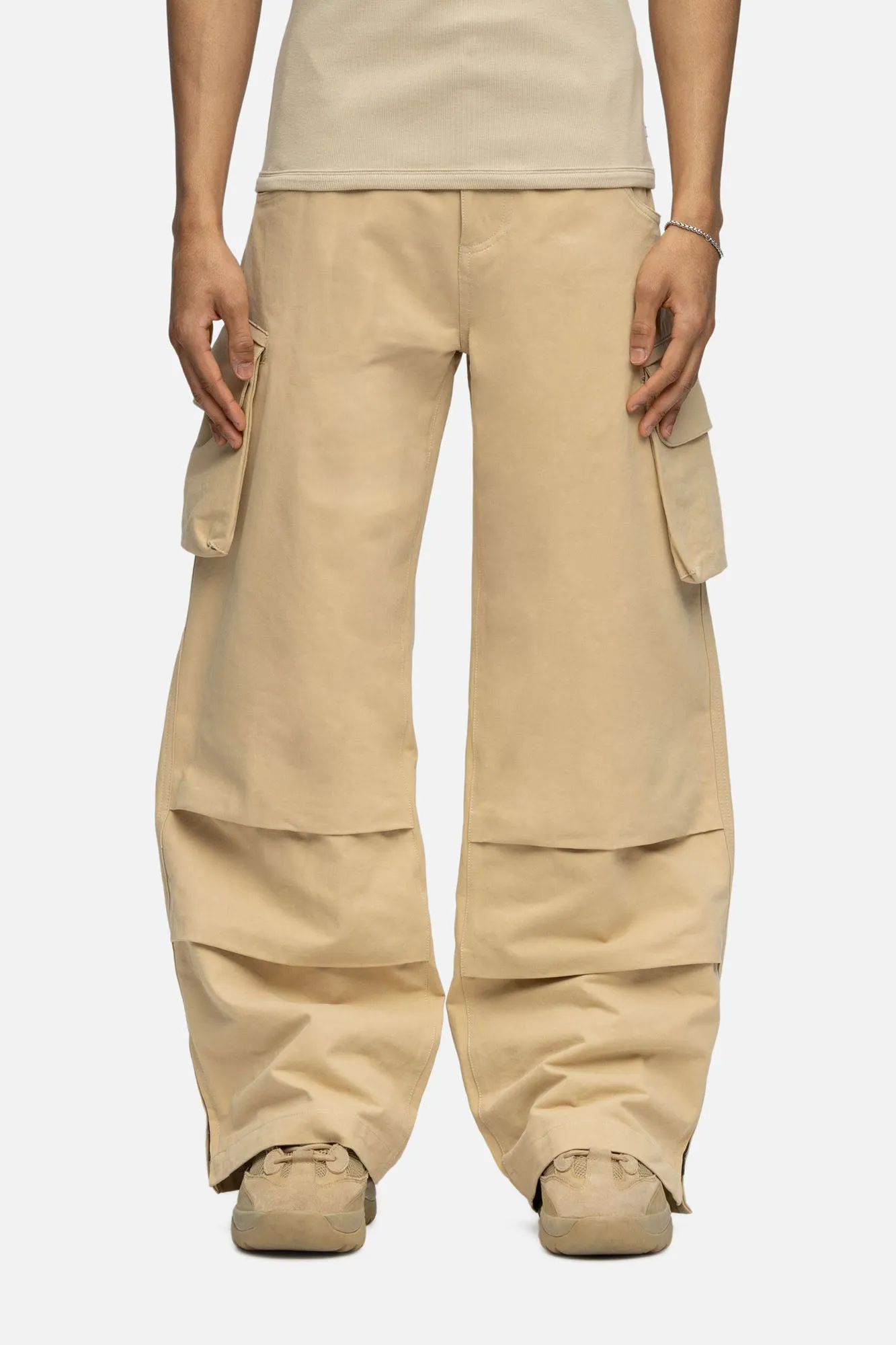 Y5 CARGO SAND