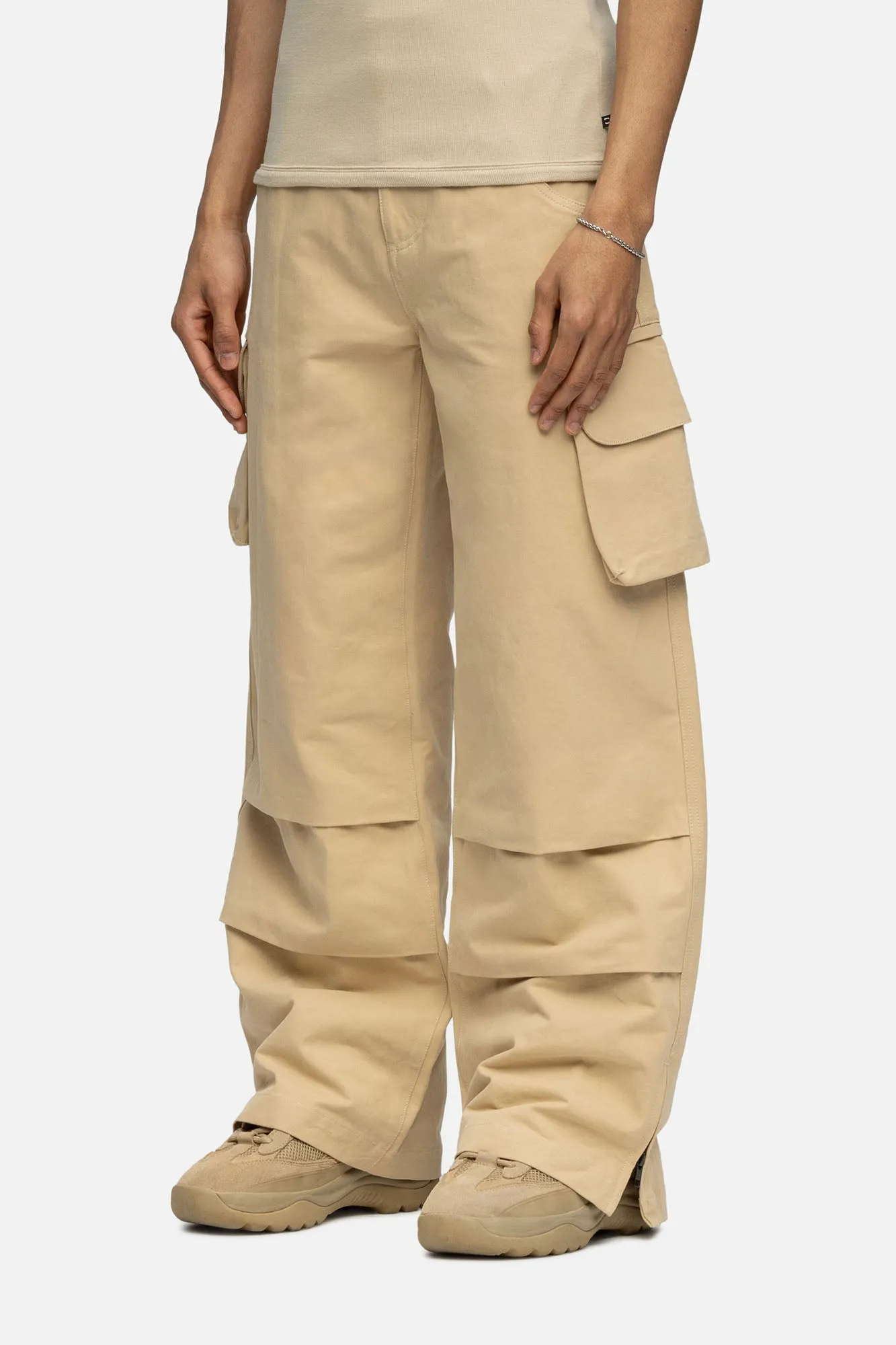 Y5 CARGO SAND